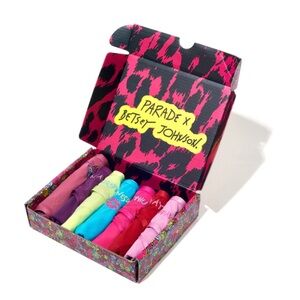 PARADE X BETSEY JOHNSON Days Of The Week Underwear Pack size Medium BNIB